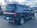 2020 Mitsubishi Delica D5