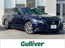 2019 Toyota Crown Hybrid