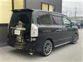 2013 Toyota Voxy