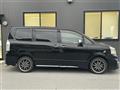 2013 Toyota Voxy