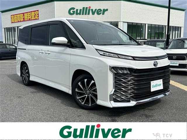 2022 Toyota Voxy