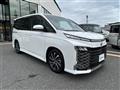 2022 Toyota Voxy