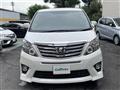 2013 Toyota Alphard