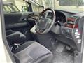 2013 Toyota Alphard