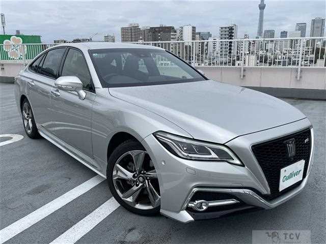 2019 Toyota Crown