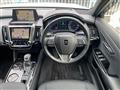 2018 Toyota Crown Hybrid