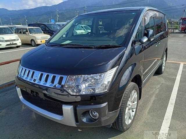 2009 Mitsubishi Delica D5