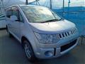 2007 Mitsubishi Delica D5