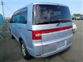 2007 Mitsubishi Delica D5