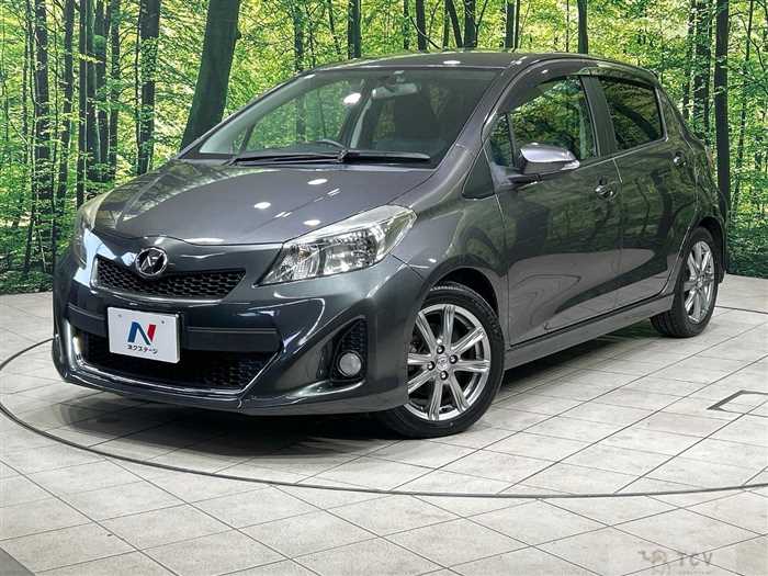 2011 Toyota Vitz
