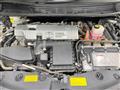 2011 Toyota PRIUS α