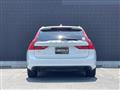 2017 Volvo V90