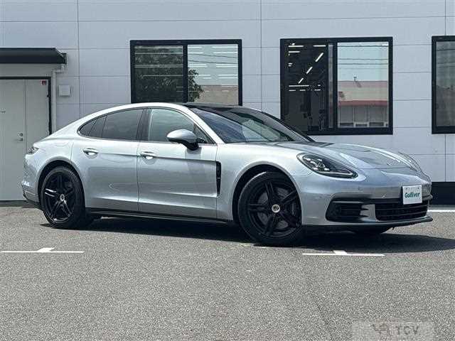 2019 Porsche Panamera