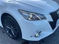 2015 Toyota Crown Hybrid