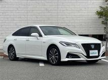 2018 Toyota Crown Hybrid