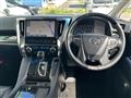 2019 Toyota Alphard Hybrid