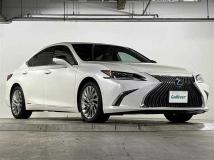2019 Lexus ES