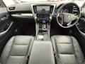2019 Toyota Alphard Hybrid