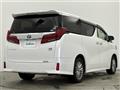 2019 Toyota Alphard Hybrid