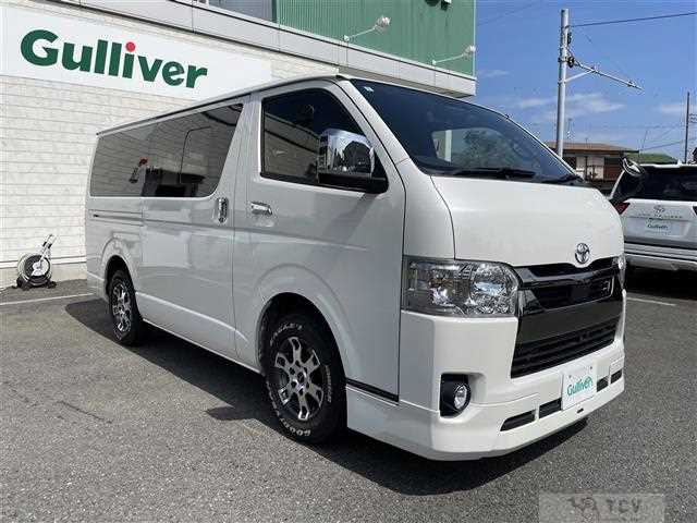 2022 Toyota Hiace Van