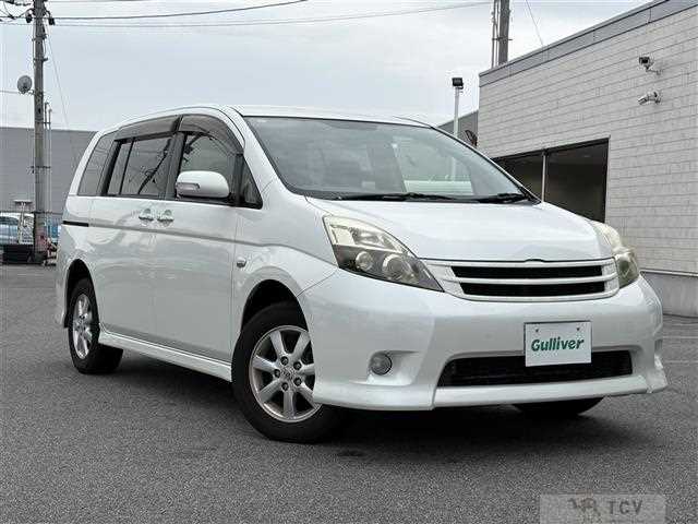 2012 Toyota Isis
