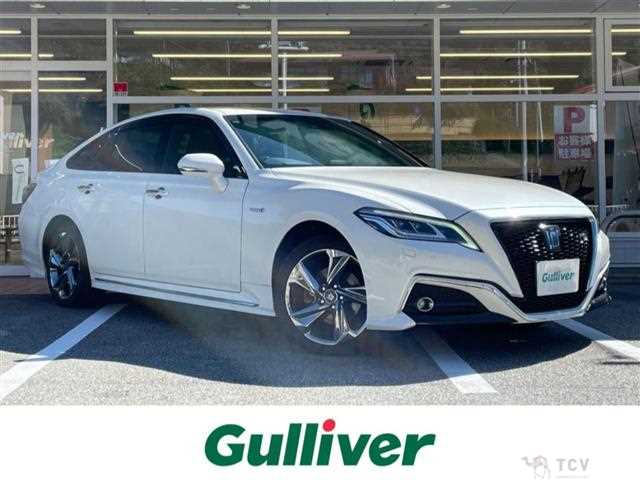 2019 Toyota Crown Hybrid