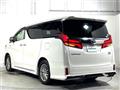2019 Toyota Alphard Hybrid