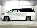 2019 Toyota Alphard Hybrid