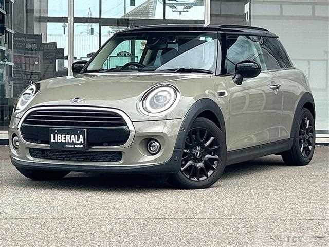 2021 BMW MINI