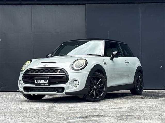 2019 BMW MINI