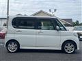 2011 Daihatsu Tanto