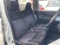 2011 Daihatsu Tanto