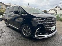 2025 Toyota Alphard