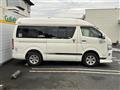 2006 Toyota Regiusace Van