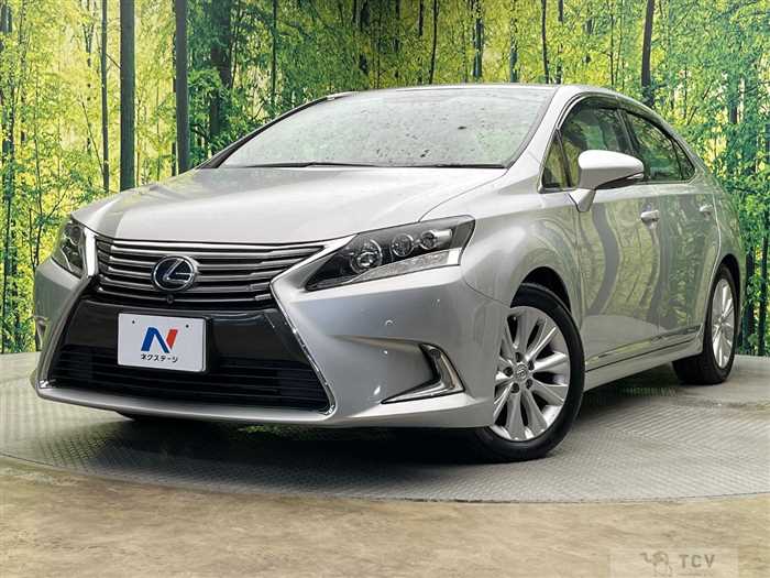 2016 Lexus HS