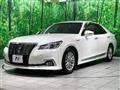 2015 Toyota Crown Hybrid