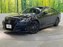 2017 Toyota Crown Hybrid