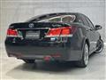 2016 Toyota Crown