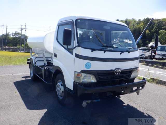 2009 Toyota Dyna Truck