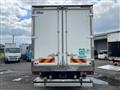 2017 Mitsubishi Canter