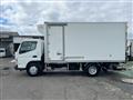 2017 Mitsubishi Canter