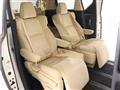 2016 Toyota Alphard G
