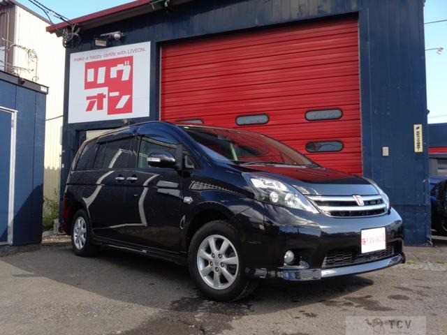 2010 Toyota Isis