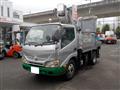 2013 Hino Dutro