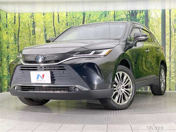 2022 Toyota Harrier Hybrid