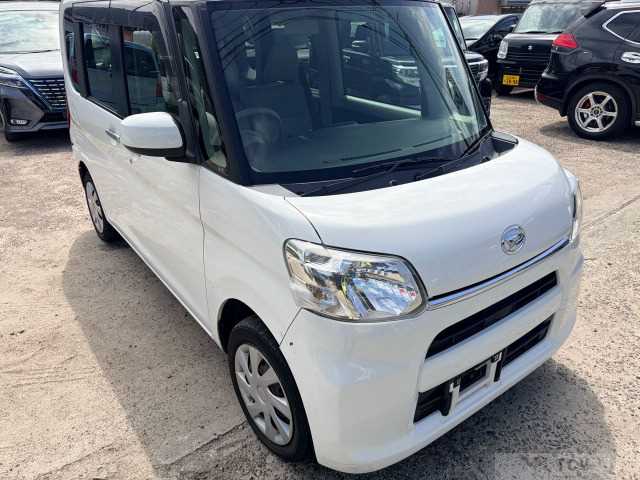 2014 Daihatsu Tanto