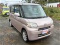 2011 Daihatsu Tanto