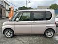 2011 Daihatsu Tanto