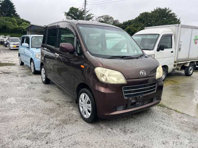 2010 Daihatsu Tant Exe