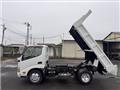 2011 Hino Dutro
